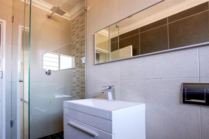 4 Bedroom Property for Sale in Victory Park Gauteng