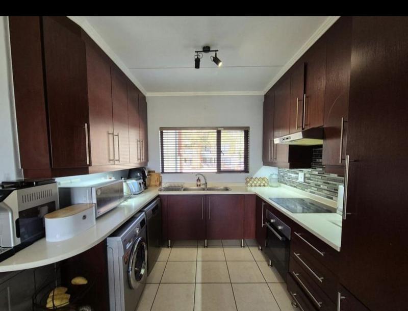To Let 2 Bedroom Property for Rent in Solheim Gauteng