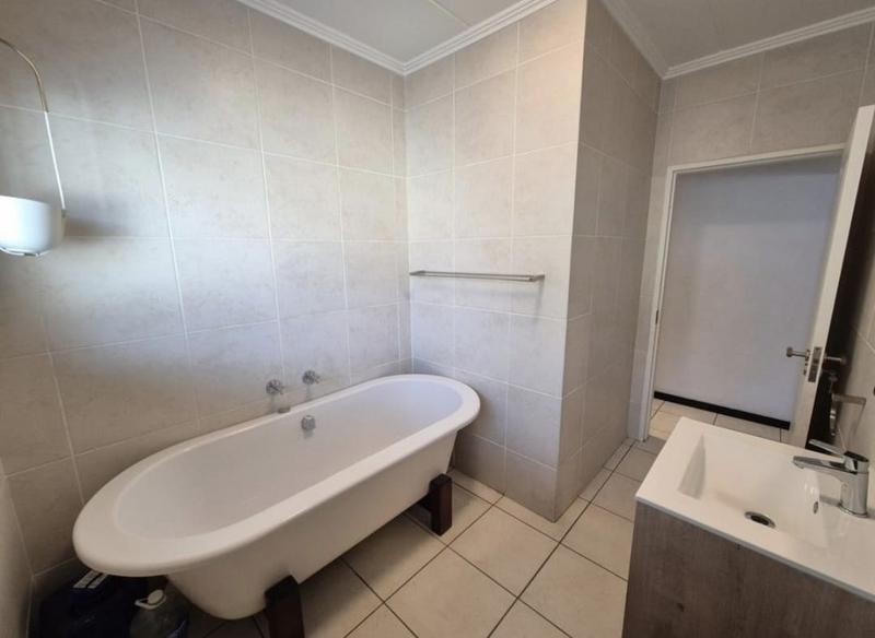To Let 2 Bedroom Property for Rent in Solheim Gauteng