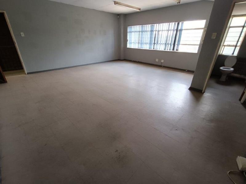 To Let commercial Property for Rent in Robertville Gauteng