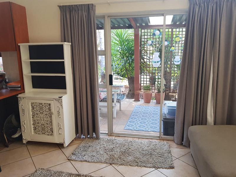 To Let 2 Bedroom Property for Rent in Clubview Gauteng