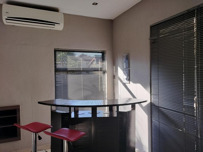 To Let 4 Bedroom Property for Rent in Pierre Van Ryneveld Gauteng