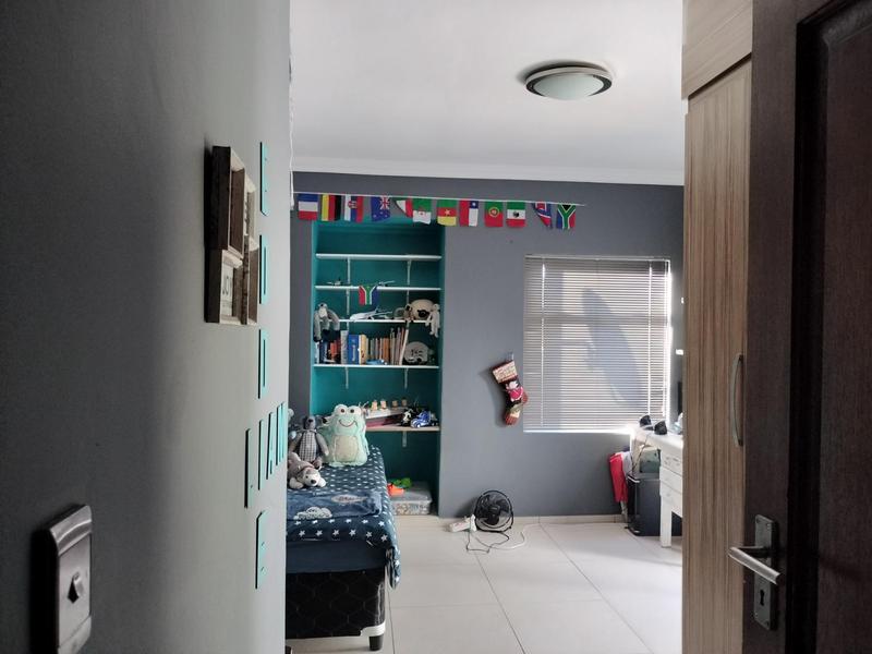 To Let 4 Bedroom Property for Rent in Pierre Van Ryneveld Gauteng