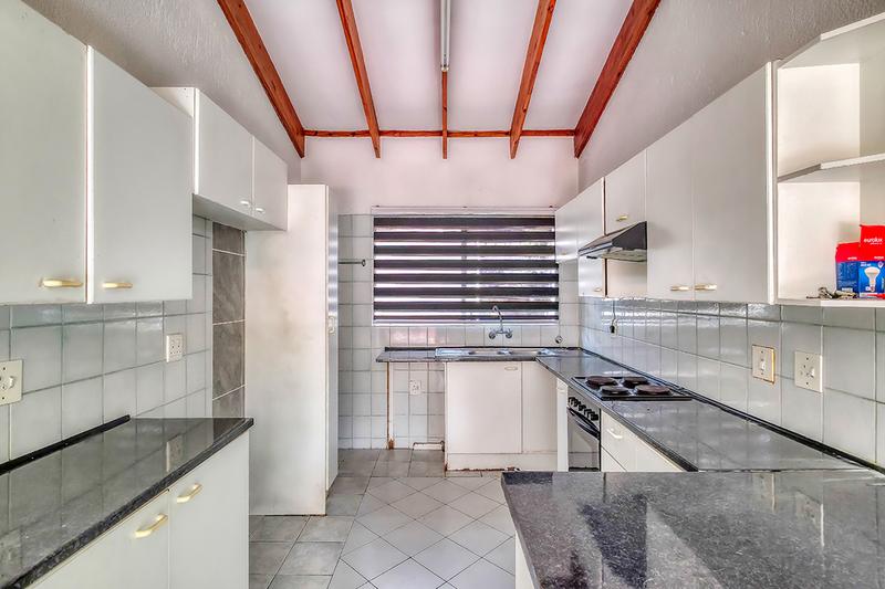 3 Bedroom Property for Sale in Suideroord Gauteng