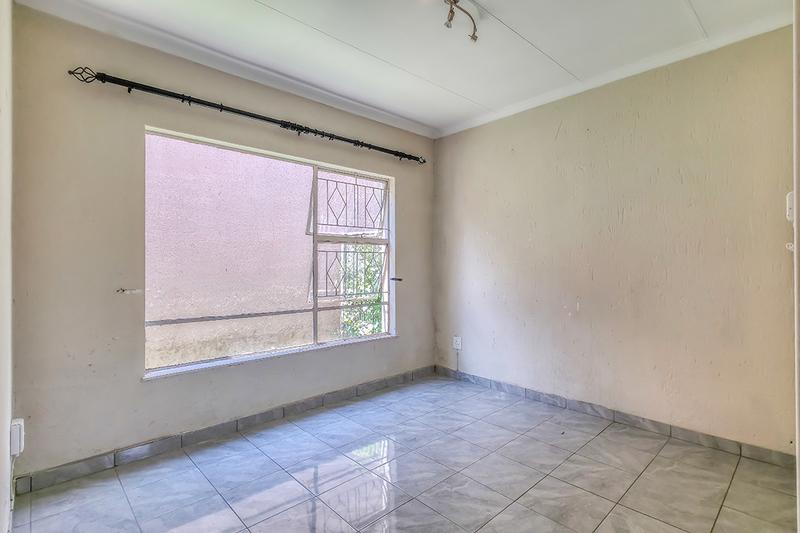 3 Bedroom Property for Sale in Suideroord Gauteng