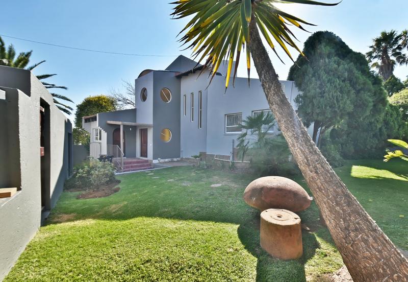 3 Bedroom Property for Sale in Suideroord Gauteng