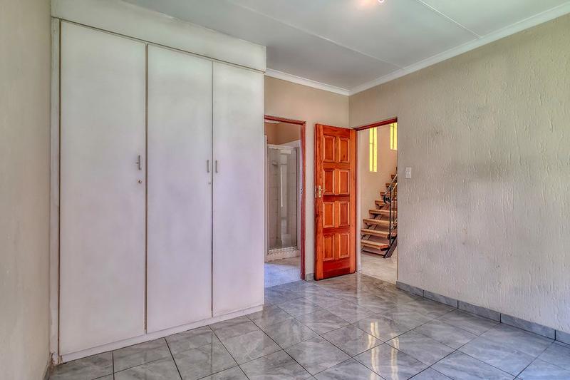 3 Bedroom Property for Sale in Suideroord Gauteng