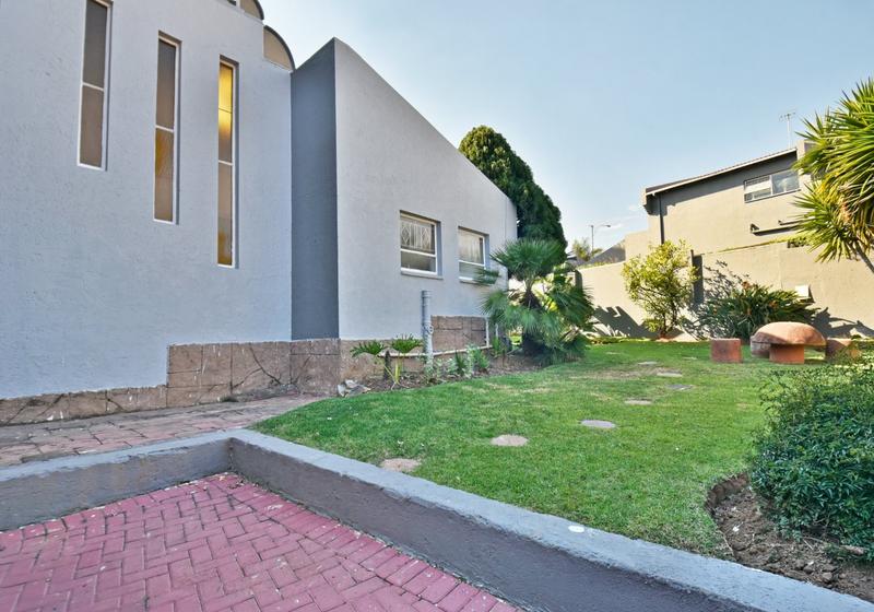 3 Bedroom Property for Sale in Suideroord Gauteng