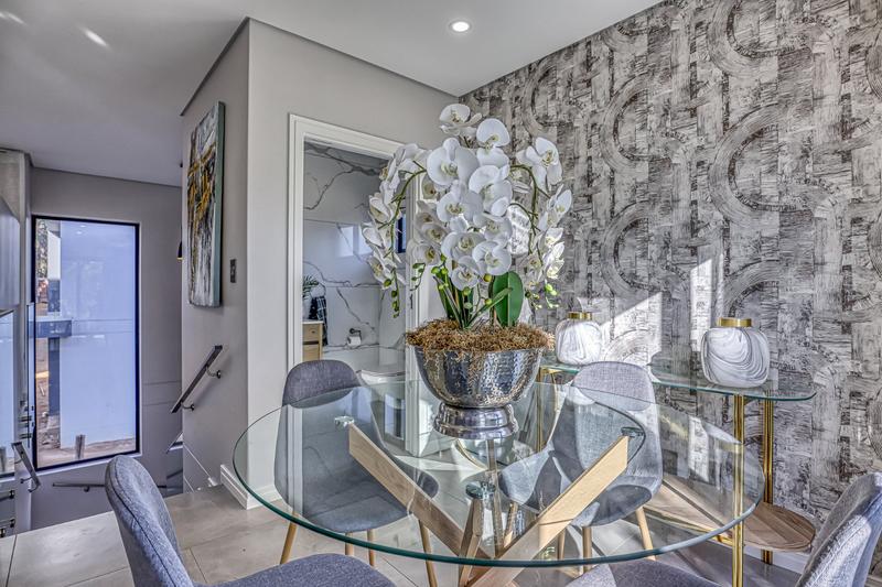 3 Bedroom Property for Sale in Hurlingham Gauteng