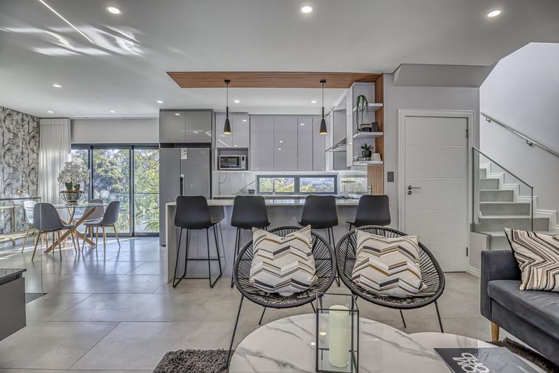 3 Bedroom Property for Sale in Hurlingham Gauteng