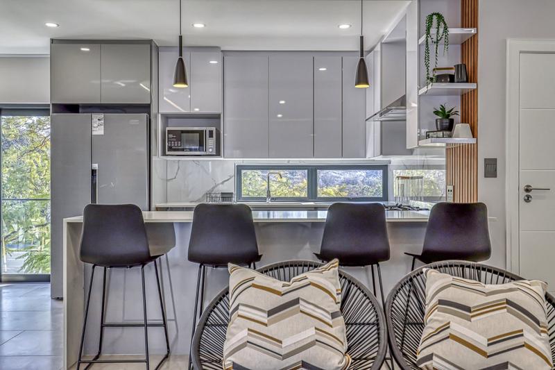 3 Bedroom Property for Sale in Hurlingham Gauteng