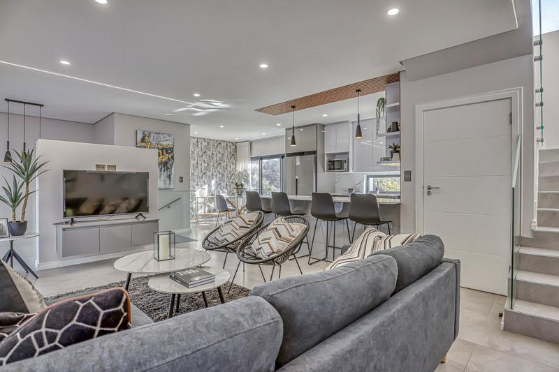 3 Bedroom Property for Sale in Hurlingham Gauteng