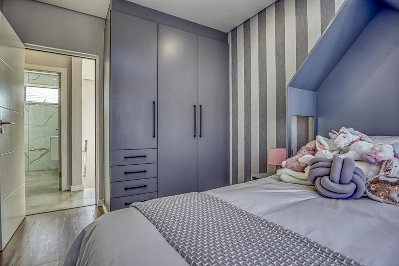 3 Bedroom Property for Sale in Hurlingham Gauteng