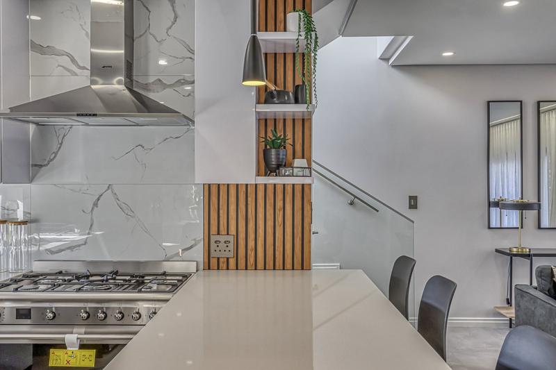 3 Bedroom Property for Sale in Hurlingham Gauteng