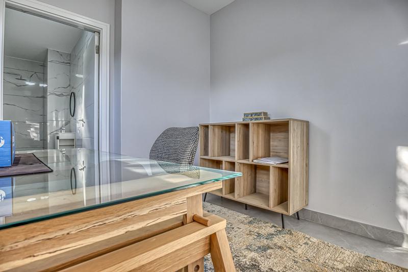 3 Bedroom Property for Sale in Hurlingham Gauteng