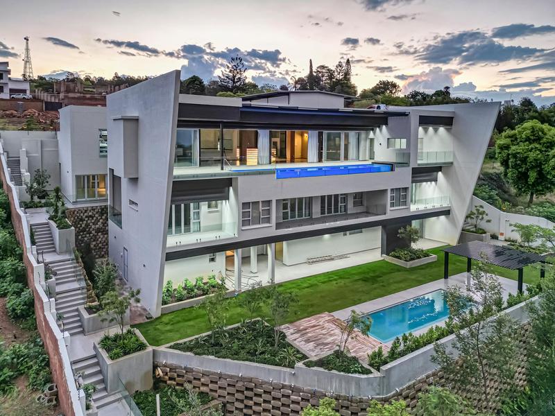 4 Bedroom Property for Sale in Waterkloof Ridge Gauteng