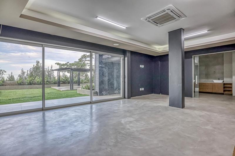 4 Bedroom Property for Sale in Waterkloof Ridge Gauteng