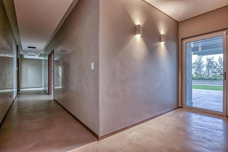 4 Bedroom Property for Sale in Waterkloof Ridge Gauteng