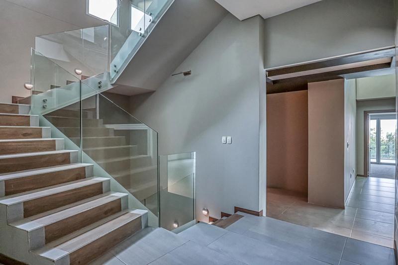 4 Bedroom Property for Sale in Waterkloof Ridge Gauteng