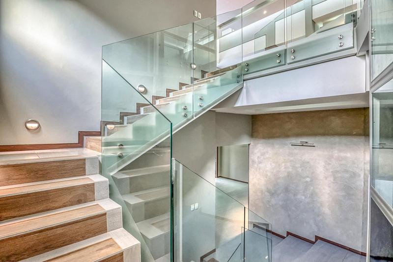 4 Bedroom Property for Sale in Waterkloof Ridge Gauteng