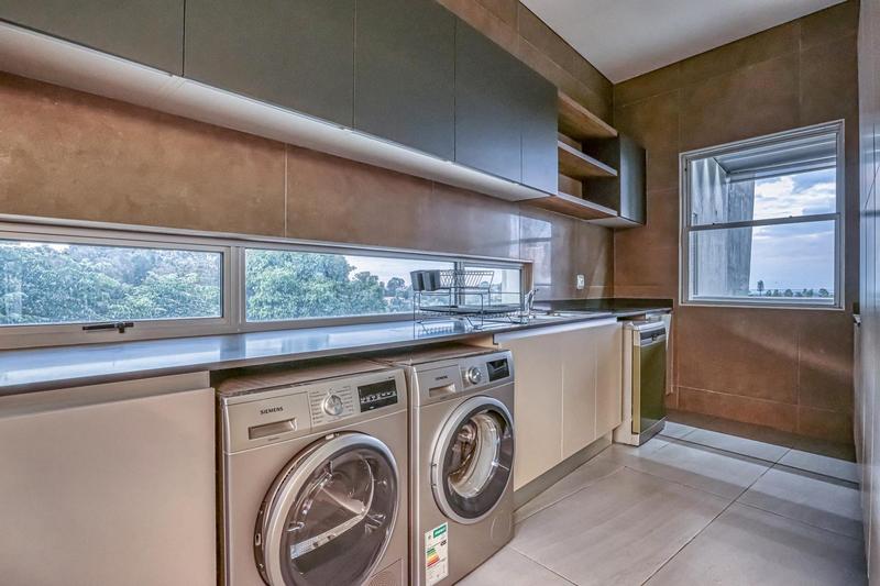 4 Bedroom Property for Sale in Waterkloof Ridge Gauteng