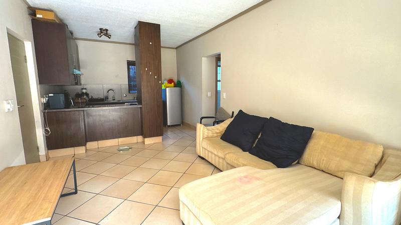 1 Bedroom Property for Sale in Paulshof Gauteng