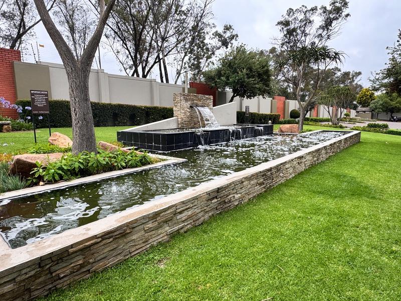 1 Bedroom Property for Sale in Paulshof Gauteng