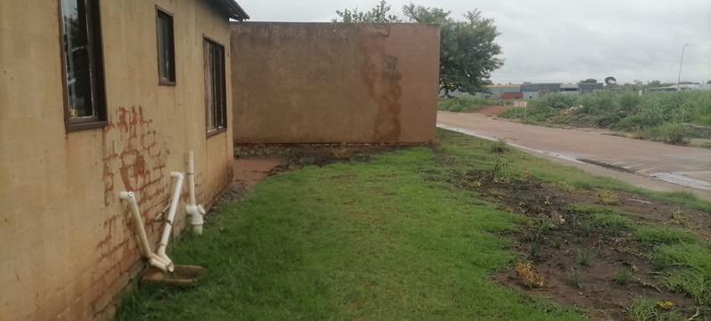 2 Bedroom Property for Sale in Soshanguve South Gauteng