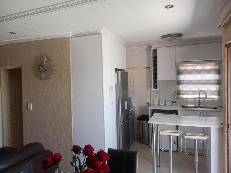 2 Bedroom Property for Sale in Soshanguve XX Gauteng