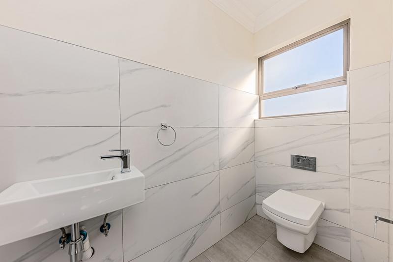 To Let 4 Bedroom Property for Rent in Lanseria Gauteng