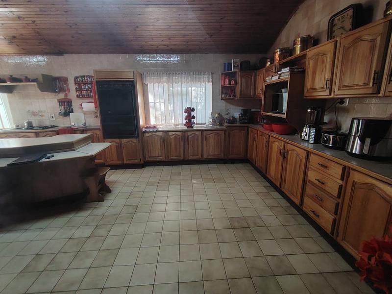 3 Bedroom Property for Sale in Klippoortje Gauteng