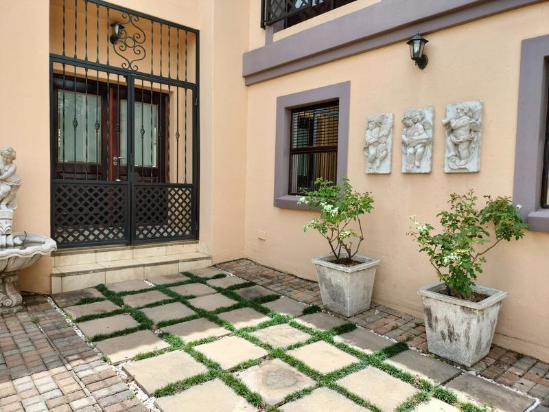 To Let 3 Bedroom Property for Rent in Waterkloof Ridge Gauteng