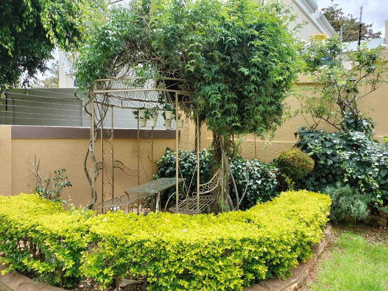 To Let 3 Bedroom Property for Rent in Waterkloof Ridge Gauteng