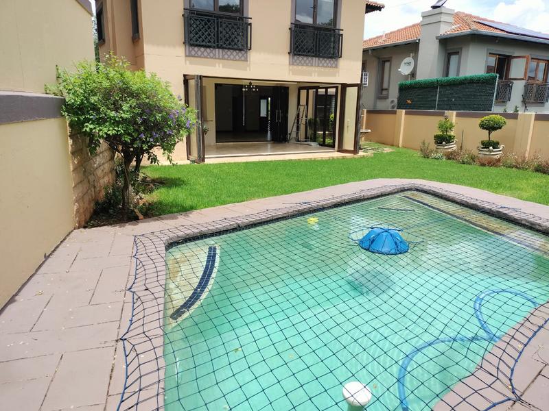 To Let 3 Bedroom Property for Rent in Waterkloof Ridge Gauteng
