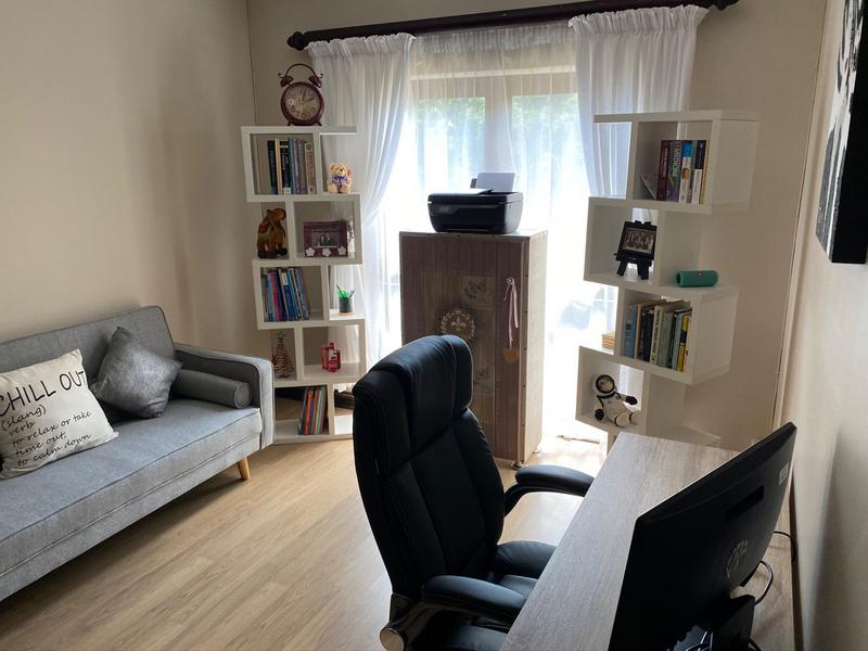 To Let 3 Bedroom Property for Rent in Waterkloof Ridge Gauteng