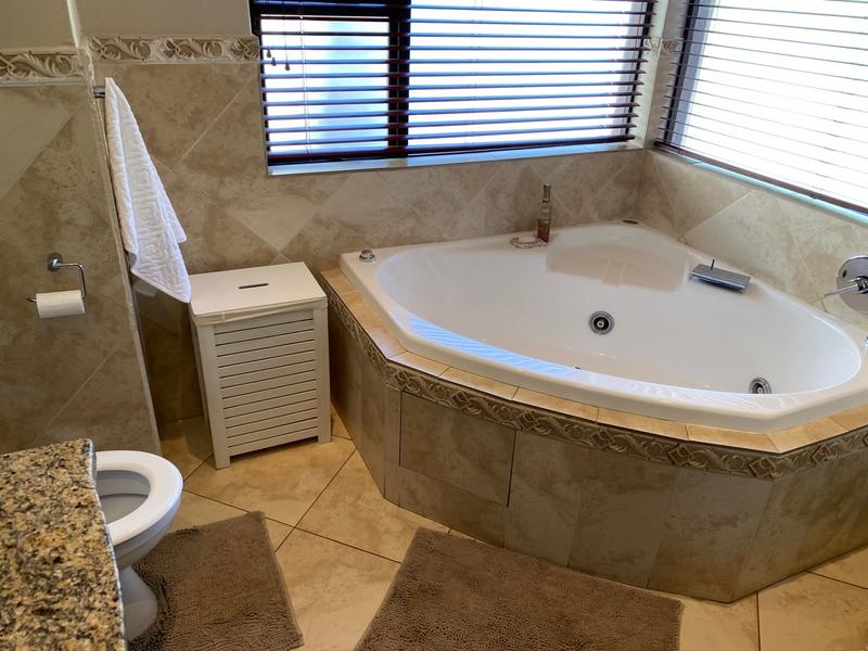 To Let 3 Bedroom Property for Rent in Waterkloof Ridge Gauteng