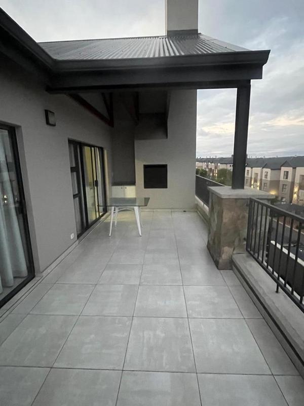 To Let 2 Bedroom Property for Rent in Waterfall Gauteng