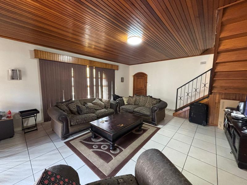 4 Bedroom Property for Sale in Sophiatown Gauteng