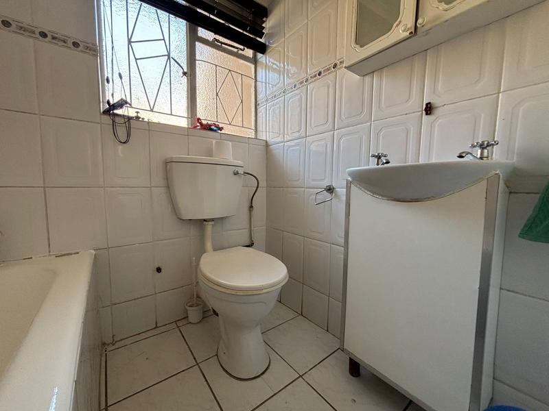 4 Bedroom Property for Sale in Sophiatown Gauteng