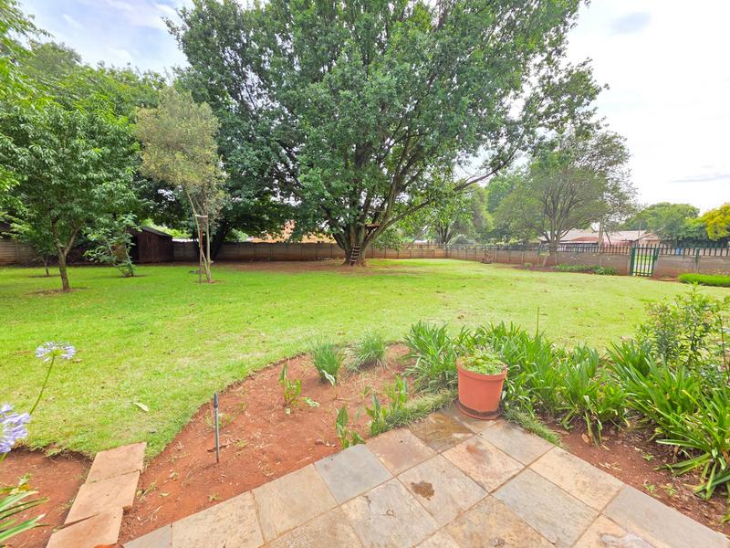 5 Bedroom Property for Sale in Meyerton Central Gauteng