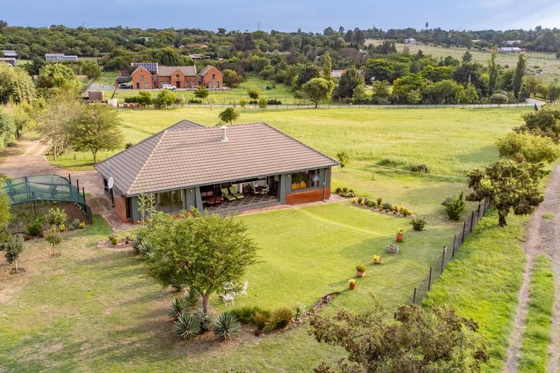 3 Bedroom Property for Sale in Beaulieu Gauteng