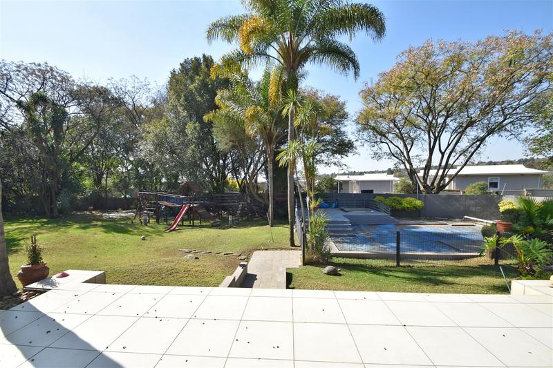 4 Bedroom Property for Sale in Morningside Manor Gauteng