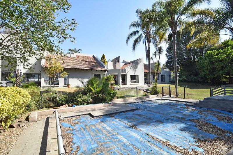 4 Bedroom Property for Sale in Morningside Manor Gauteng