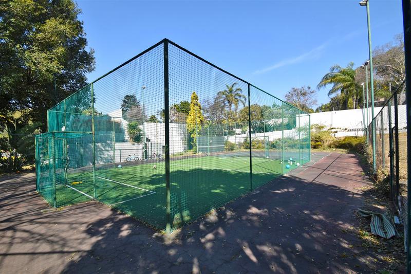 4 Bedroom Property for Sale in Morningside Manor Gauteng