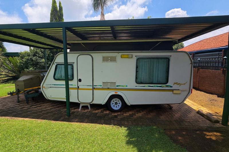 6 Bedroom Property for Sale in Hennopspark Gauteng