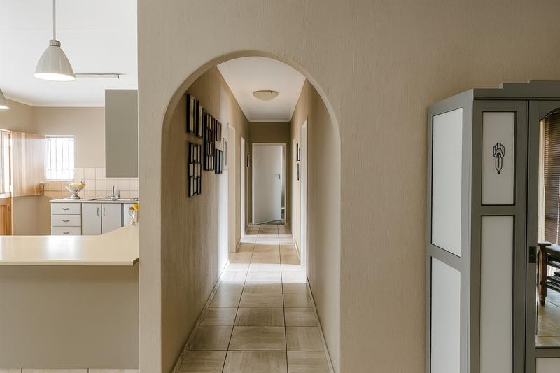 4 Bedroom Property for Sale in The Reeds Gauteng