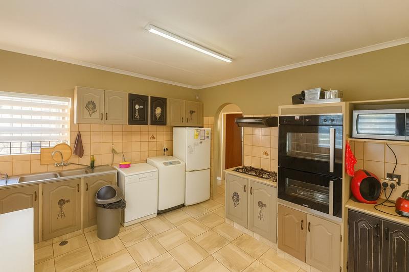 4 Bedroom Property for Sale in The Reeds Gauteng