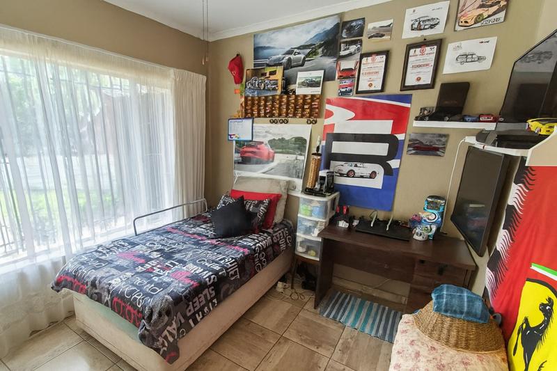 4 Bedroom Property for Sale in The Reeds Gauteng