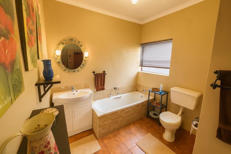 4 Bedroom Property for Sale in The Reeds Gauteng