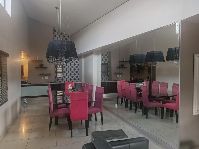 To Let 3 Bedroom Property for Rent in Bedfordview Gauteng